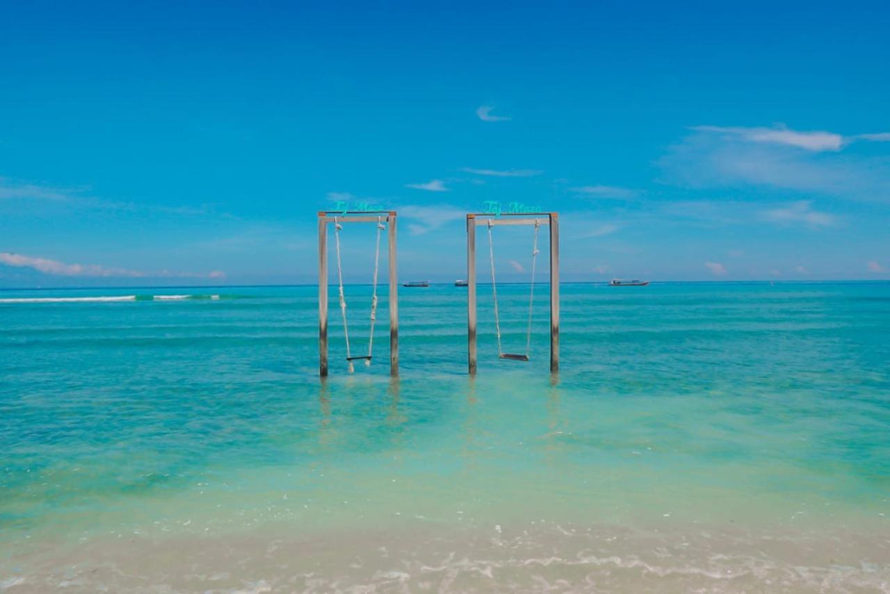 Taj Maza Sunset Villas Gili Trawangan Exterior photo