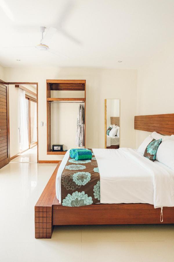 Taj Maza Sunset Villas Gili Trawangan Exterior photo